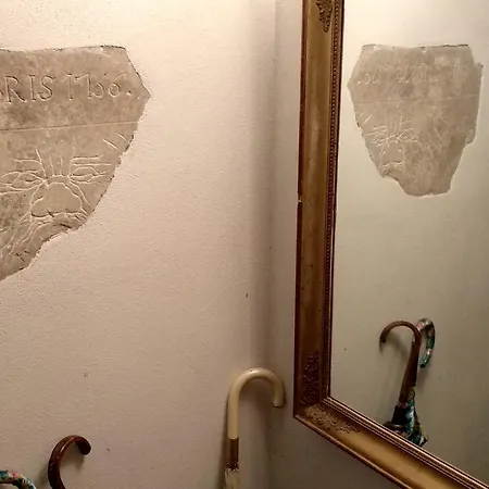 לינה וארוחת בוקר Porta Rose