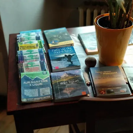 Porta Rose לינה וארוחת בוקר 3*